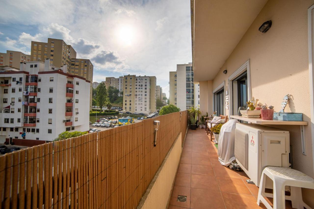 Lovely Apartment Near Airport And Nations Park, With Garage Loures Extérieur photo