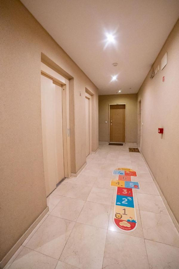 Lovely Apartment Near Airport And Nations Park, With Garage Loures Extérieur photo