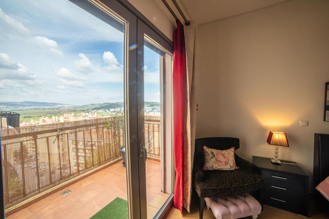 Lovely Apartment Near Airport And Nations Park, With Garage Loures Extérieur photo