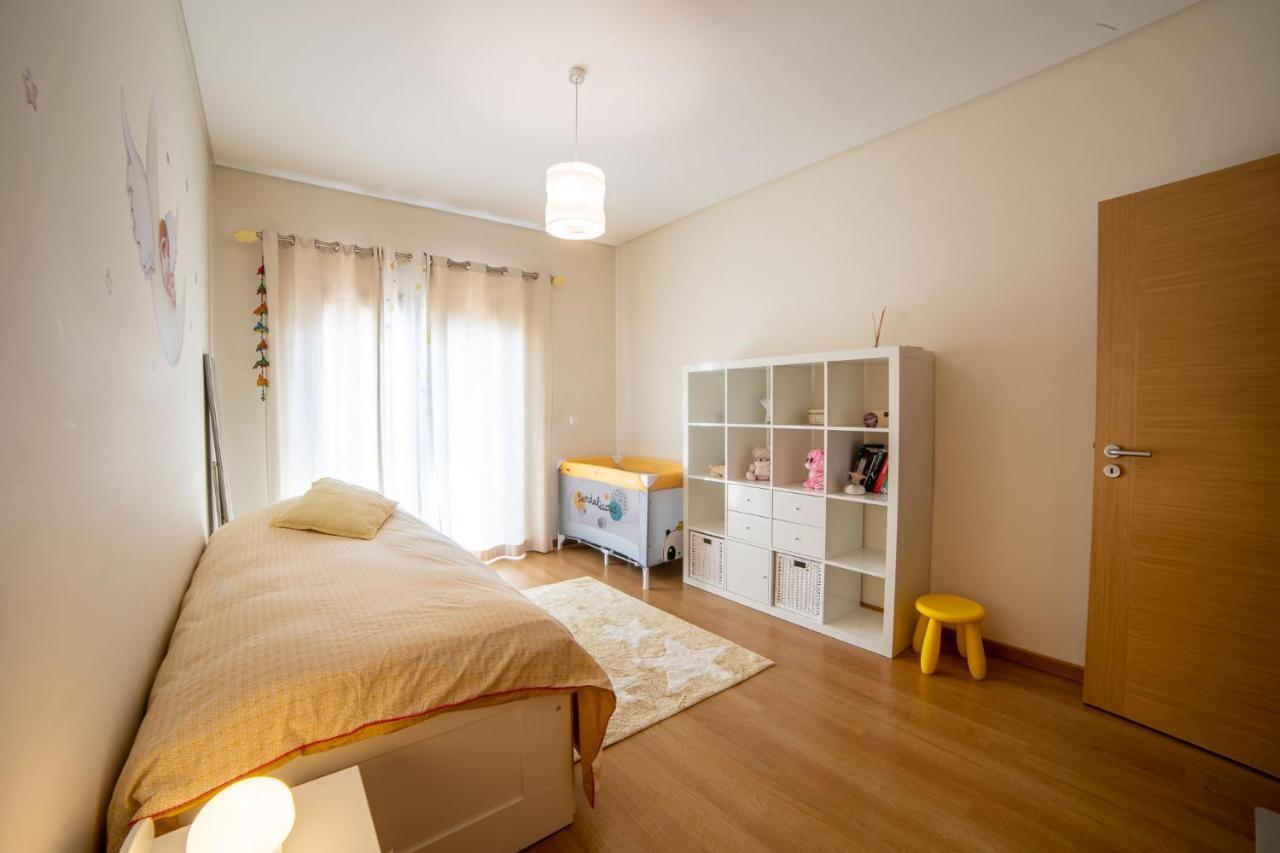 Lovely Apartment Near Airport And Nations Park, With Garage Loures Extérieur photo